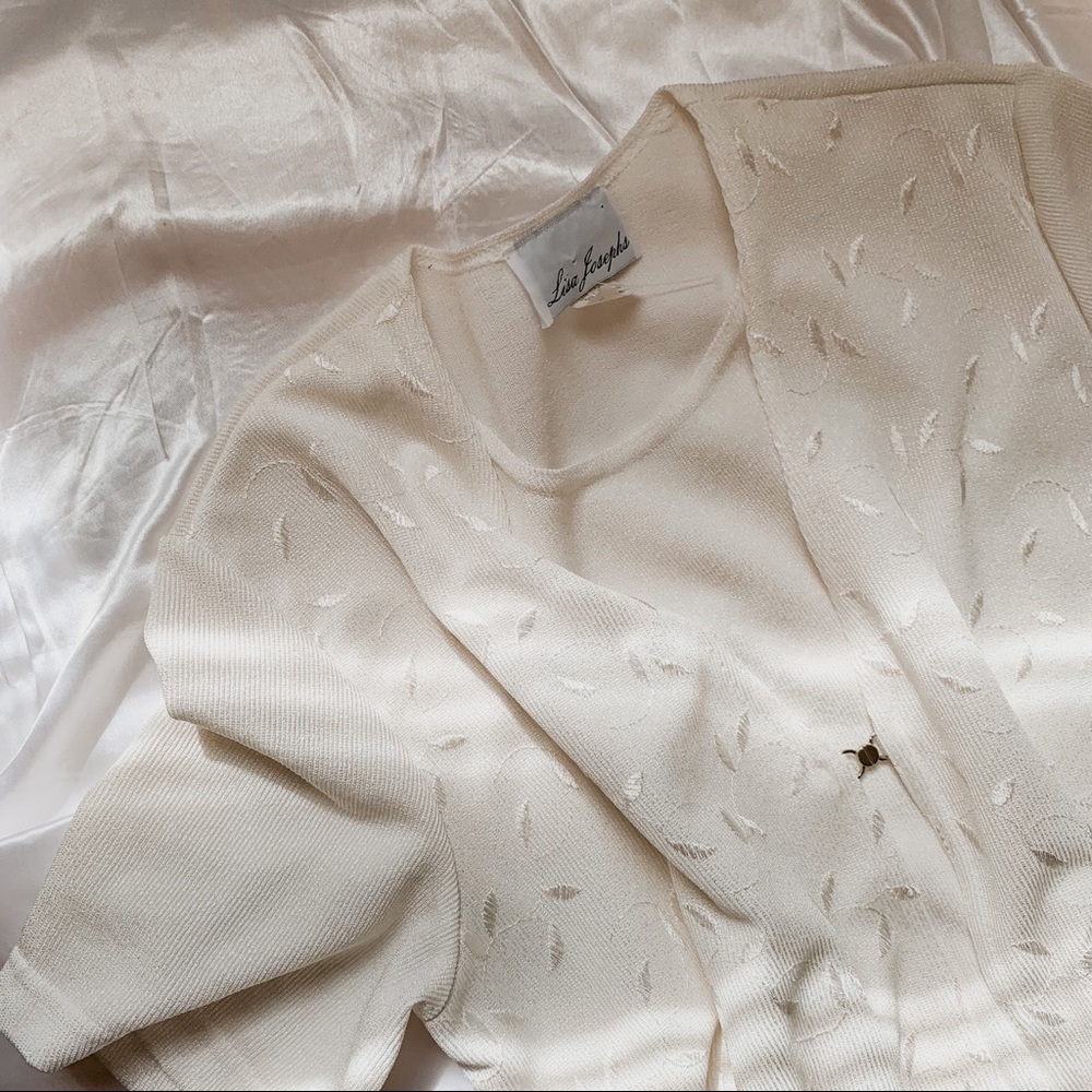 Vintage White Embroidered Cottagecore Sweater SZ XL